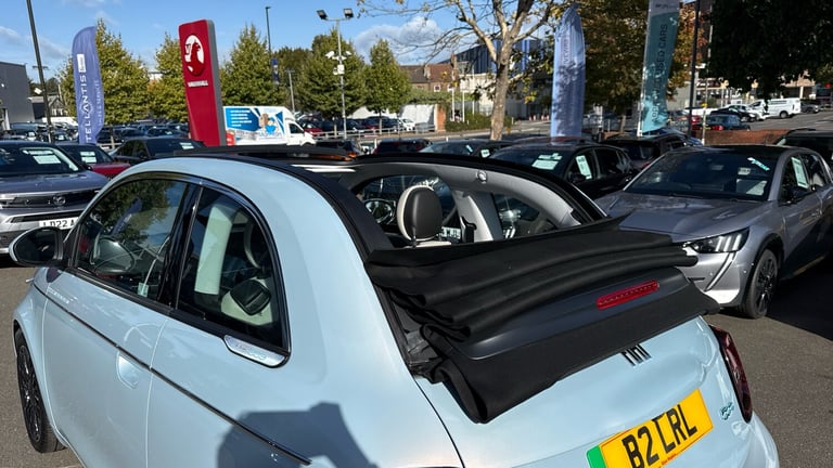 2022 Fiat 500e C 42kWh La Prima Convertible 2dr Electric Auto (118 ps) Convertible Electric Autom...