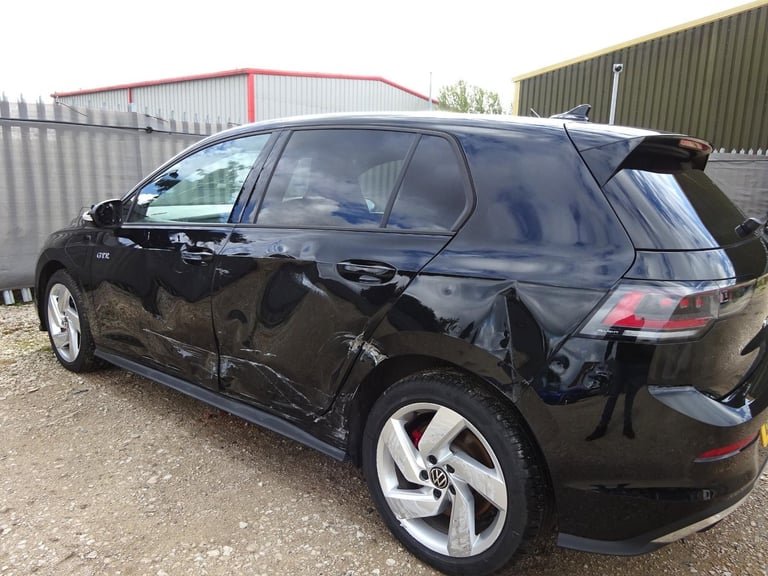 2024 74 REG VOLKSWAGEN GOLF GTE HYBRID AUTO DAMAGED REPAIRABLE SALVAGE