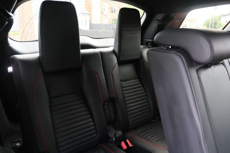 2019 Land Rover Discovery Sport 2.0 D180 R-Dynamic HSE 5dr Auto ESTATE DIESEL Automatic