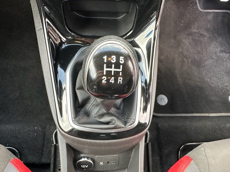 2015 Ford Fiesta 1.0T EcoBoost Zetec S Hatchback 3dr Petrol Manual Euro 6 (s/s) (125 ps) Hatchbac...