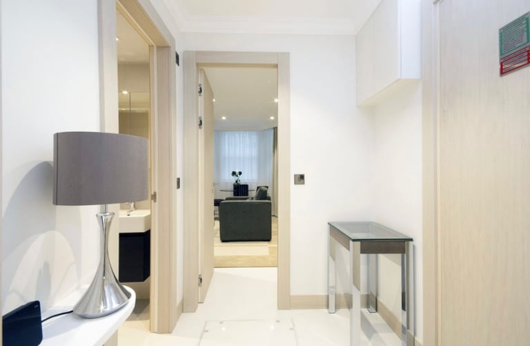 Knightsbridge - SW3  One Bedroom Apartment Short Term Lets £1582 per week 