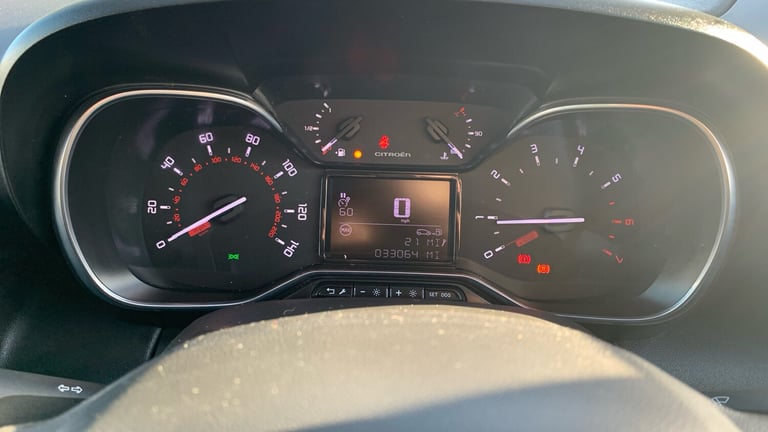 2021 Citroen C3 Aircross 1.2 PureTech Shine SUV 5dr Petrol Manual Euro 6 (s/s) (110 ps) SUV Petro...