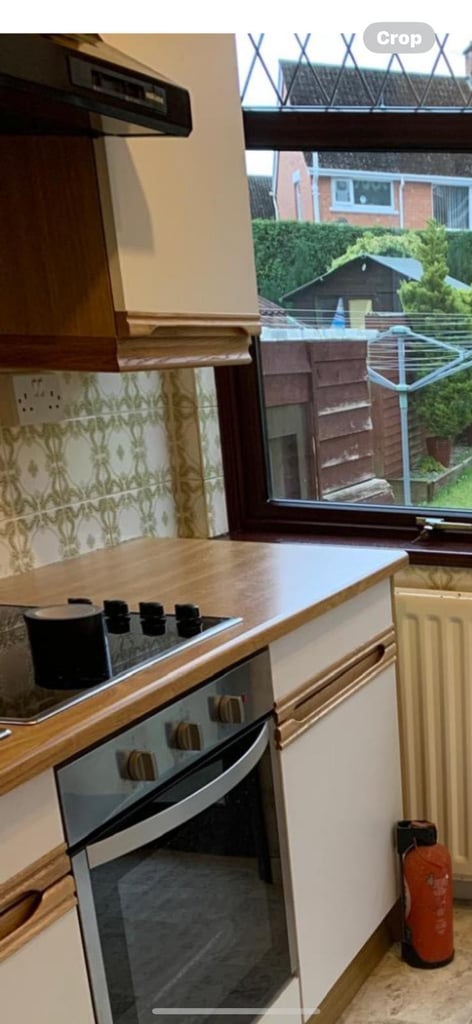 Schreiber kitchen used