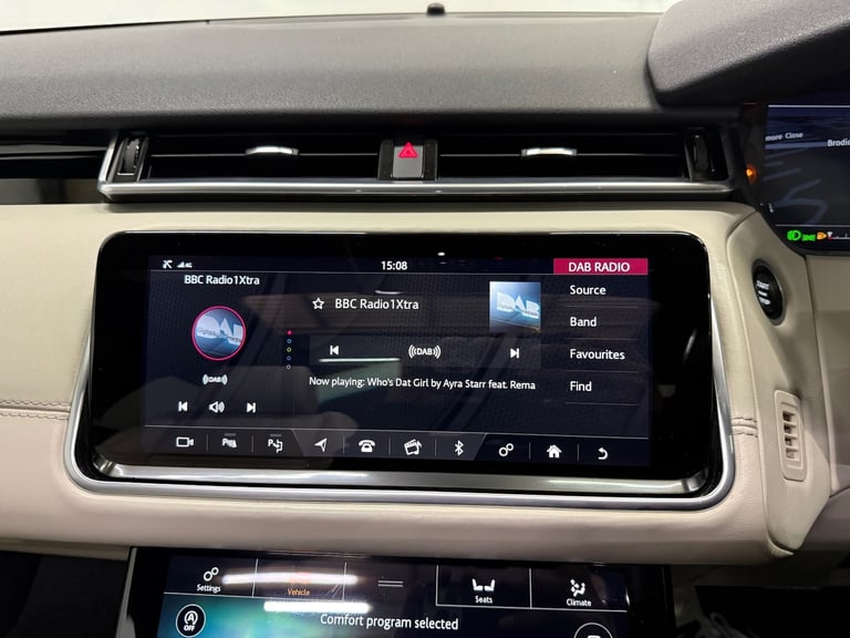 2018 68 RANGE ROVER LAND ROVER VELAR R DYNAMIC HSE D240 2.0 DIESEL 4WD BLACK EU6