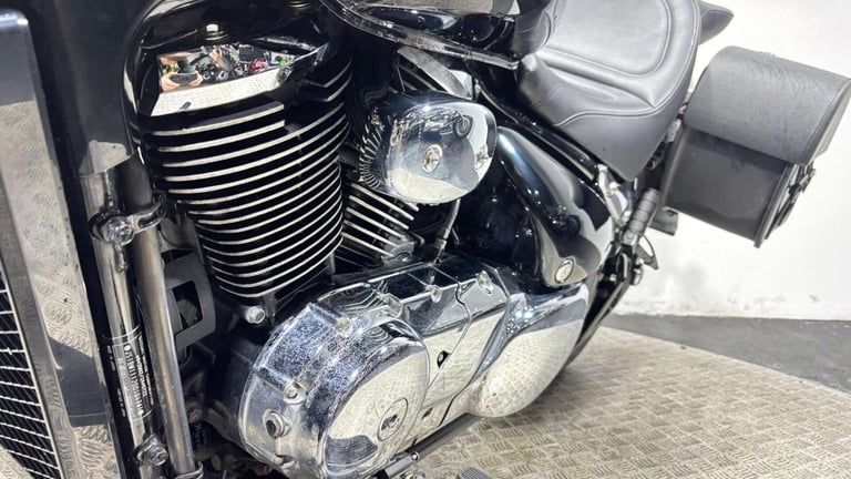 Suzuki Intruder 800 VZ C 2009 L0 21K MOT SERVICED CRUISER BIKE PANNIERS 800CC