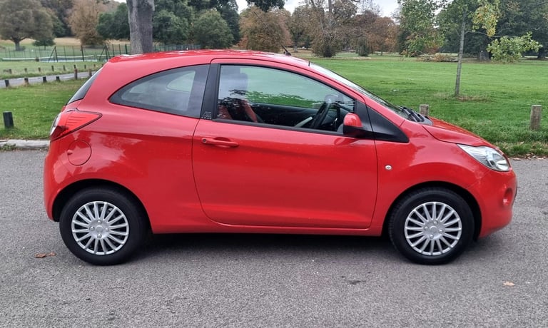Ford, KA, Hatchback, 2014, Manual, 1242 (cc), 3 doors