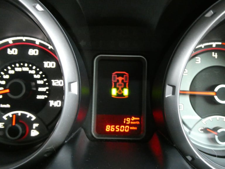 3.2 DI-DC [197] Warrior 3dr Auto *YES GEN 39K!!+8 SERVICES+SATNAV+HTD LTHR*