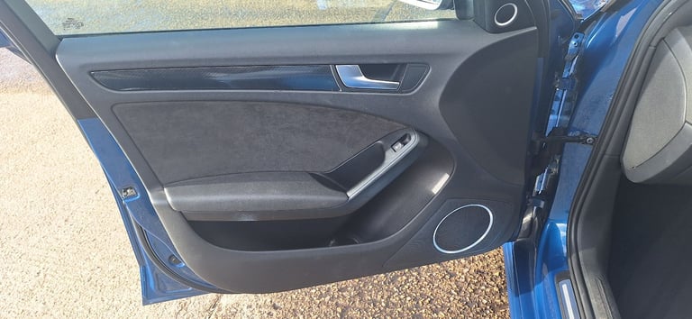 Audi, A4, Saloon, 2008, Semi-Auto, 1968 (cc), 4 doors