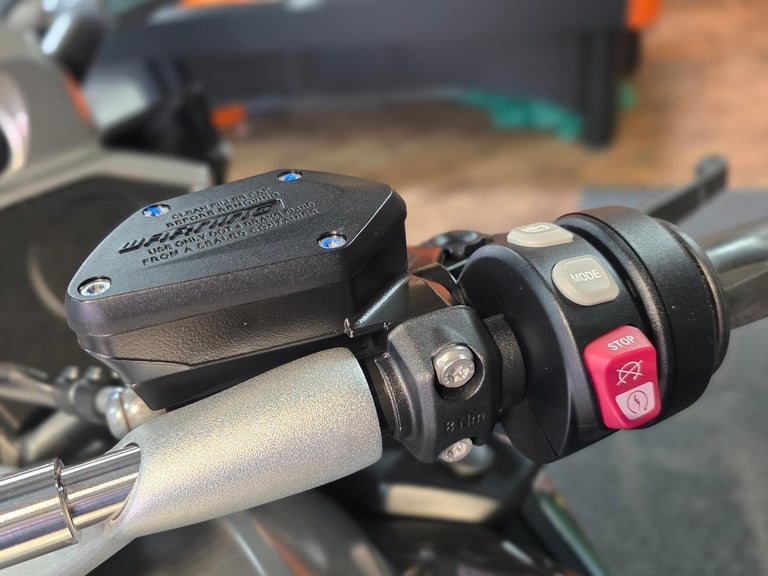 2017 BMW K1600 GTL WITH EXTRA'S 