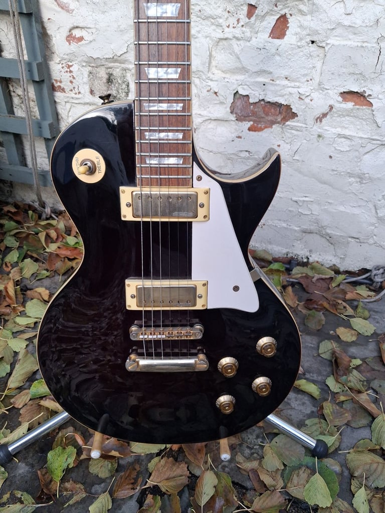 JHS Vintage V100 electric guitar