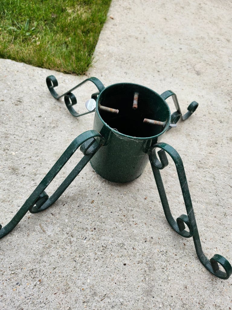 image for Christmas tree stand 