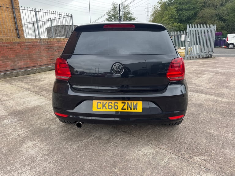 2017 volkswgen polo Beats 1.2 tsi black 3 door … px welcome 