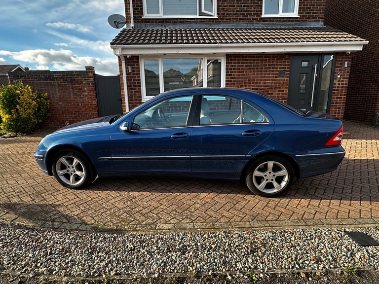 Mercedes-Benz, C CLASS