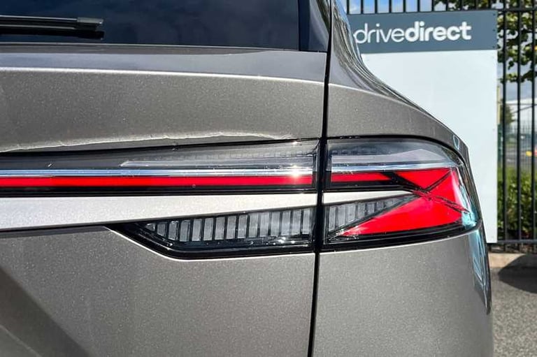 2024 MG MG HS 1.5 T-GDI Trophy 5dr ESTATE PETROL Manual