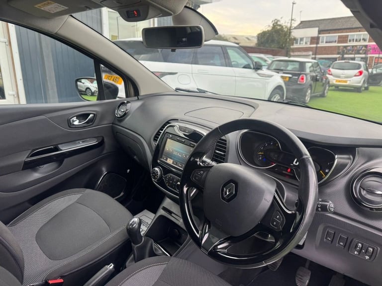 2015 Renault Captur 1.5 dCi 90 Dynamique S MediaNav Energy 5dr HATCHBACK DIESEL Manual