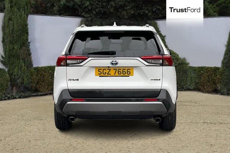 2020 Toyota RAV4 2.5 VVT-i Hybrid Design 5dr CVT**REAR CAMERA - FRONT &amp; REAR SENSORS - POWER ...