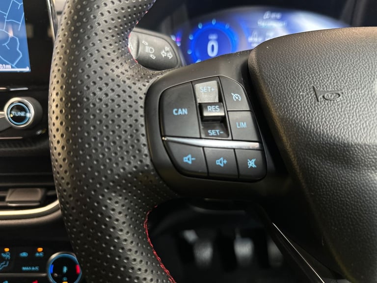 2024 Ford Puma 1.0 EcoBoost Hybrid mHEV ST-Line X 5dr HATCHBACK PETROL Manual