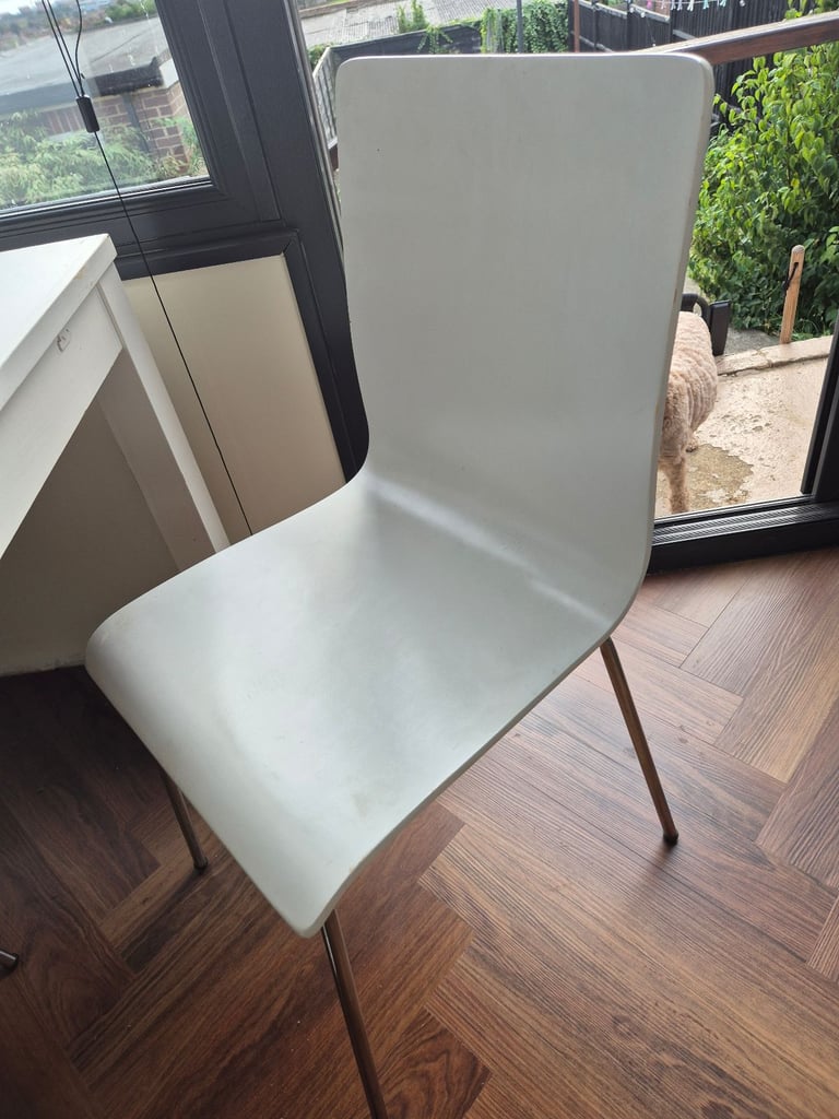 White Extendable Dining Table 