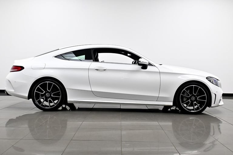2019 Mercedes-Benz C Class 2.0 C300 AMG Line (Premium) G-Tronic+ Euro 6 (s/s) 2dr COUPE Petrol Au...