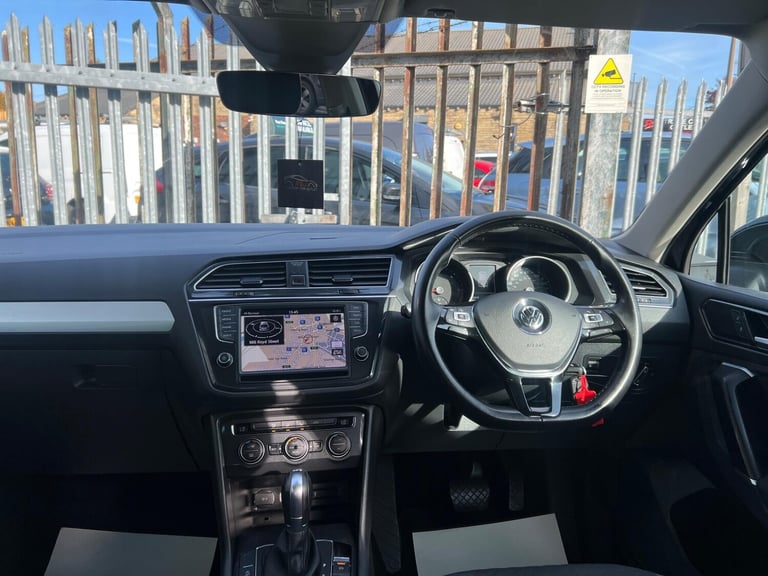 2016 Volkswagen Tiguan 2.0 TDi 150 4Motion SE Nav 5dr DSG ESTATE DIESEL Automatic