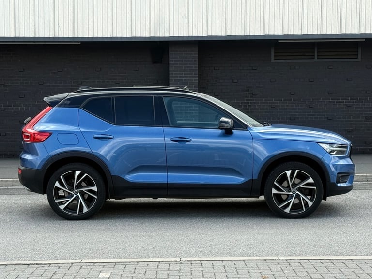 2020 Volvo XC40 2.0 T4 R DESIGN Pro 5dr Geartronic ESTATE Petrol Automatic