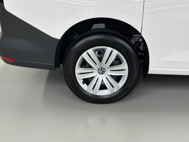 2024 74 VOLKSWAGEN CADDY MAXI 2.0 TDI C20 COMMERCE PANEL VAN 6DR DIESEL MANUAL L