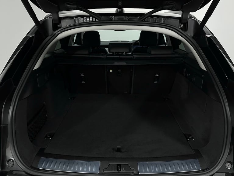 2024 Land Rover Range Rover Velar P250 Dynamic SE 2.0 Auto ( 250 bhp ) Station Wagon Petrol Autom...