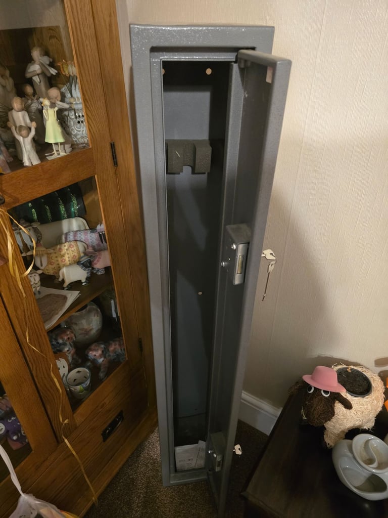 image for Shotgun cabinet