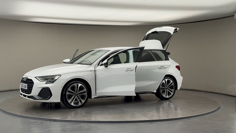 2025 Audi A3 1.5 TFSI 35 S line Sportback 5dr Petrol S Tronic Euro 6 (s/s) (150 ps) Hatchback Pet...