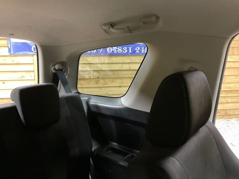 2010 Suzuki Grand Vitara 2.4 VVT SZ4 3dr Auto ESTATE PETROL Automatic