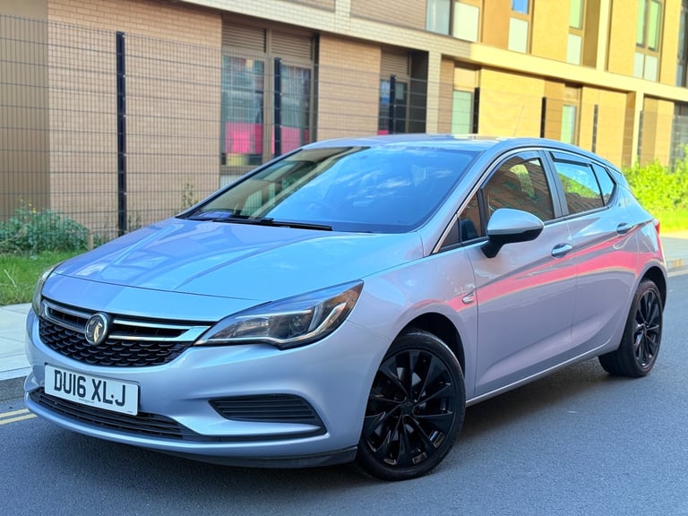 2016 Vauxhall Astra 1.6 CDTi 16V Design 5dr HATCHBACK Diesel Manual