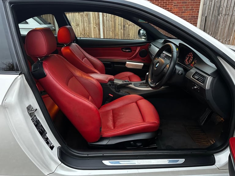 2012 BMW 3 Series 2.0 320d Sport Plus Edition Steptronic Euro 5 2dr COUPE Diesel Automatic