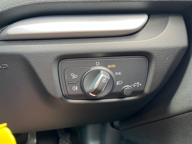 2018 Audi A3 SPORTBACK TFSI SE TECHNIK Hatchback Petrol Manual