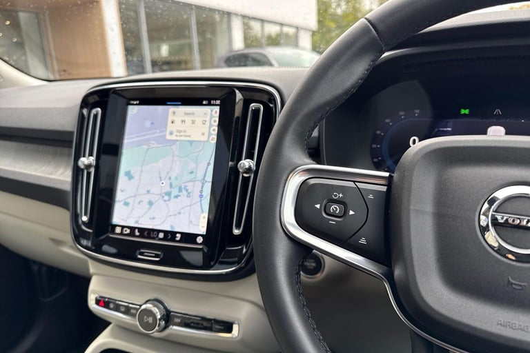 2022 Volvo XC40 2.0 B4 MHEV Ultimate SUV 5dr Petrol Hybrid DCT Auto Euro 6 (s/s) (197 ps) ESTATE ...