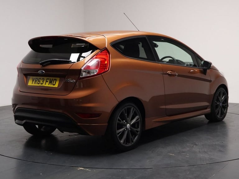 2013 Ford Fiesta 1.6 TDCi Zetec S Hatchback 3dr Diesel Manual Euro 5 (95 ps) Hatchback Diesel Manual