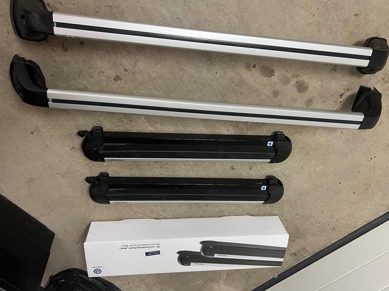 image for VW Golf Mk8 Roofbars & Snowboard/Ski carrier