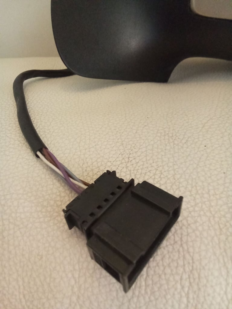 Volkswagen golf MK4 GTI passenger electric door mirror blue glass 