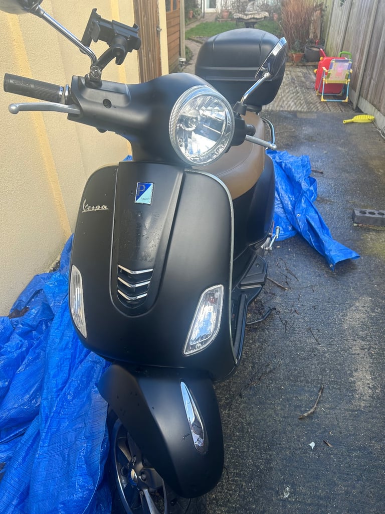 Vespa, 2021, 125 (cc) MOPED