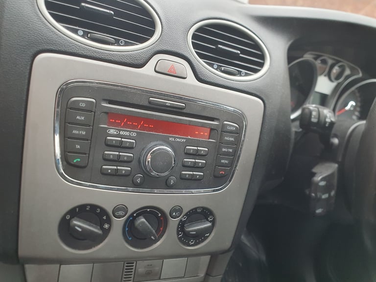 Ford, FOCUS, Hatchback, 2010, Manual, 1596 (cc), 5 doors