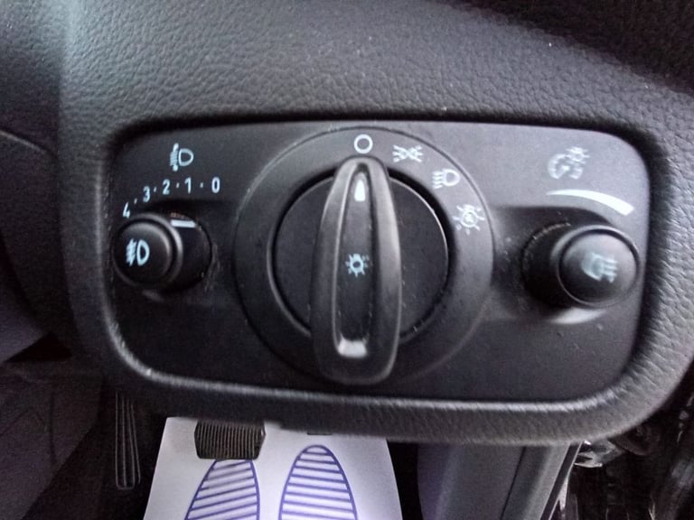 2017 Ford Kuga 2.0 TDCi Titanium SUV 5dr Diesel Powershift AWD Euro 6 (s/s) (180 ps) HATCHBACK Di...