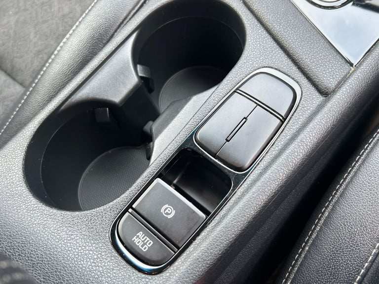 2019 Kia Niro 1.6 GDi 2 DCT Euro 6 (s/s) 5dr HATCHBACK Petrol/Electric Hybrid Automatic