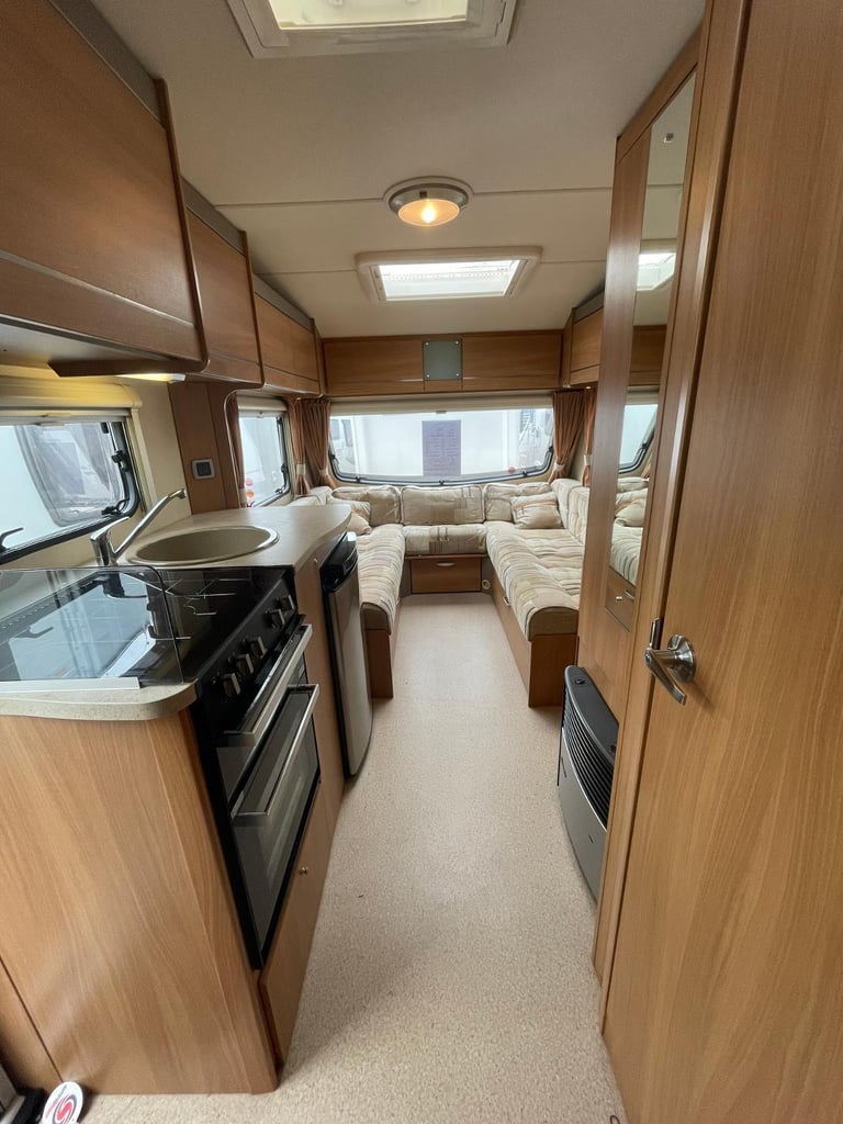 2011 Sprite Musketeer 5 Berth Caravan -100+ CARAVANS IN STOCK - B010 - HUGE SALE