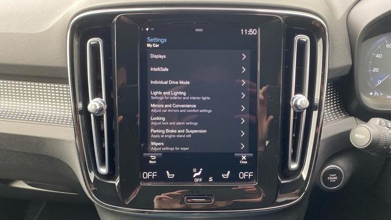 2021 Volvo XC40 2.0 B4P R DESIGN Pro 5dr Auto ESTATE PETROL Automatic