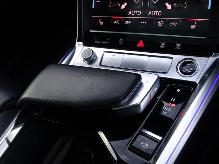 2023 Audi e-tron 300kW 55 Quattro 95kWh Vorsprung 5dr Auto ESTATE ELECTRIC Automatic