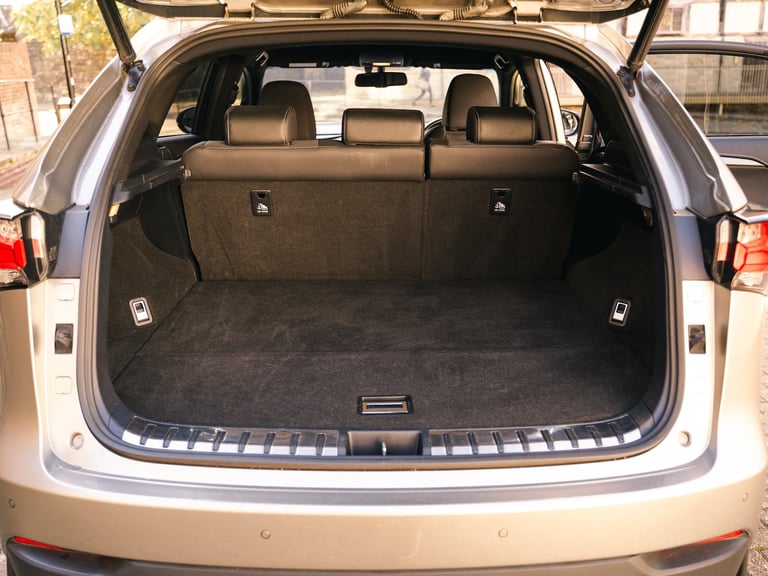 2017 Lexus NX 2.5 300h F Sport SUV 5dr Petrol Hybrid E-CVT 4WD Euro 6 (s/s)