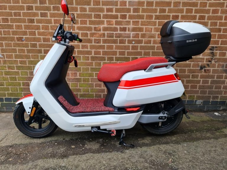 NIU N1S Electric Scooter 'Extra battery-178 miles' (NOT NQi GTS MQI NGT CUX MGB)