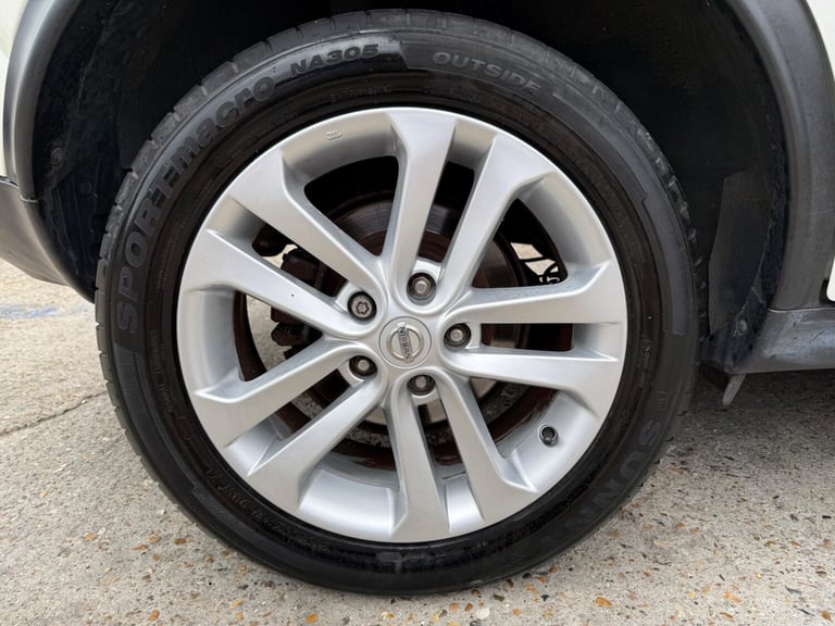 2013 Nissan Juke 1.6 Acenta Premium CVT Euro 5 5dr Petrol
