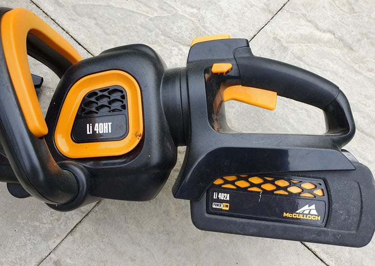 McCullock Cordless hedge trimmer 