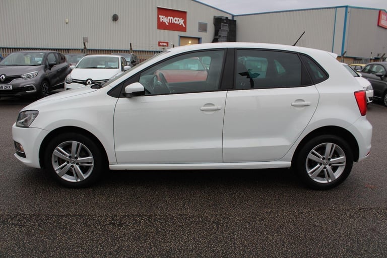 2016 Volkswagen Polo 1.2 TSI BlueMotion Tech Match Euro 6 (s/s) 5dr HATCHBACK Petrol Manual