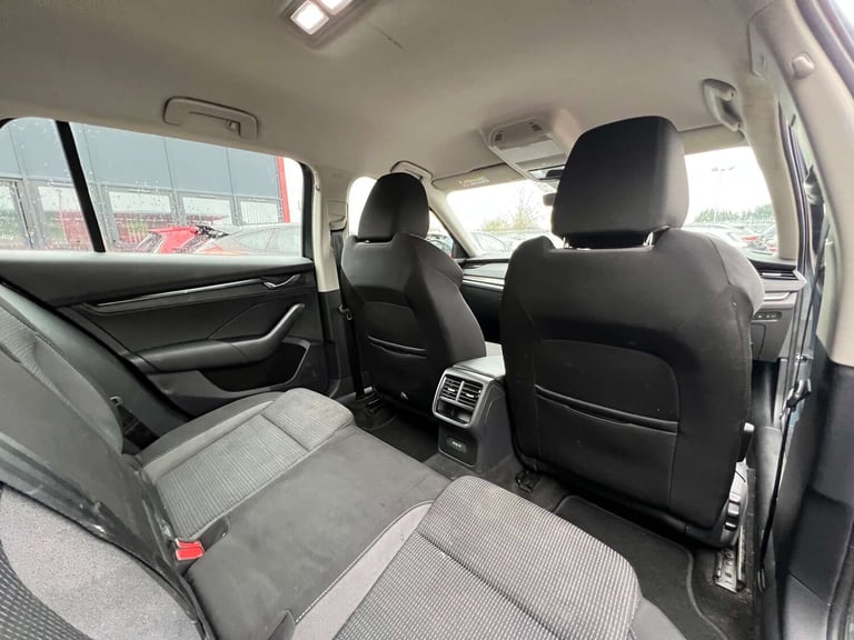 2022 Skoda Octavia 1.4 TSI iV 13kWh SE Technology DSG Euro 6 (s/s) 5dr Estate Hybrid Automatic